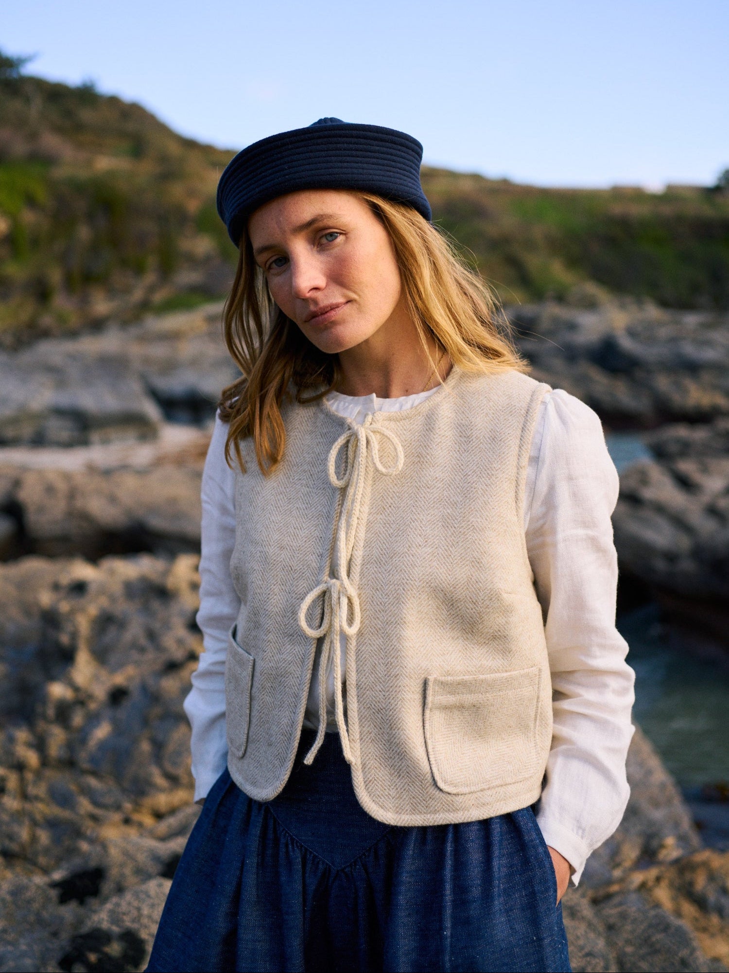 Blakeney Gilet Ecru Herringbone