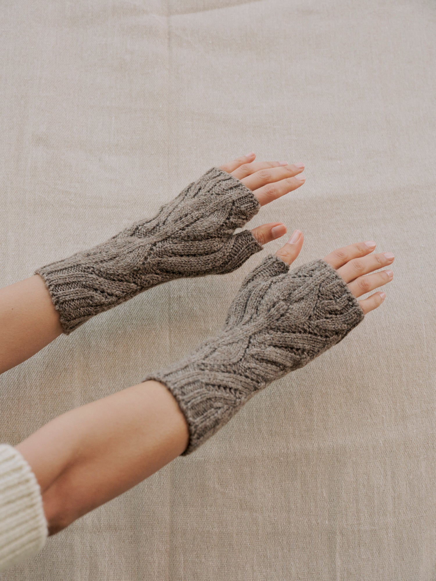 Wrist Warmers Loam